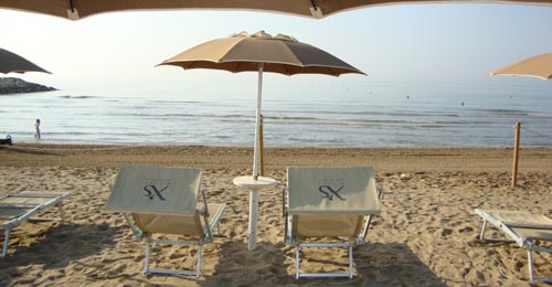 Servizio spiaggia Hotel Villa Ginevra a Cavallino Treporti Venezia